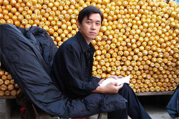 黄金, 依托3240继续北上!
