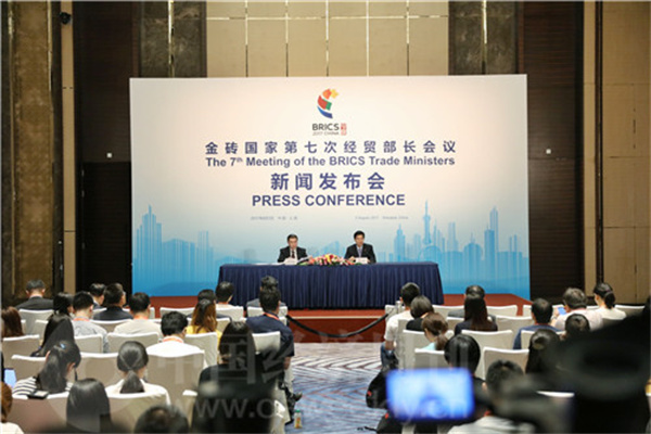 杨德龙:相信国运 现在买房比不上买到好股票